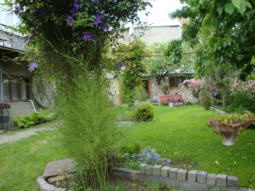 Tamari Guest House Telavi Exterior photo